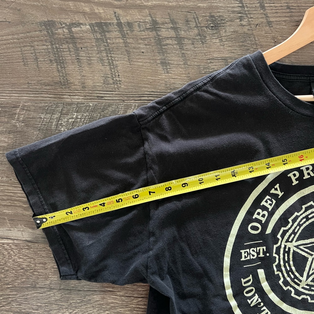 Obey Tee - Picture 7 of 7